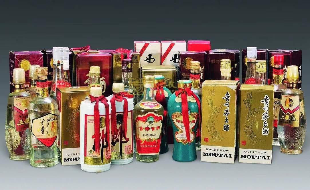 江边乡名酒回收